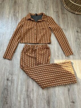 Cider Retro Brown and Cream Floral Knit Set